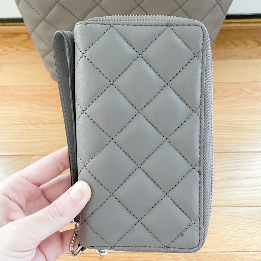 Loni Michael Kors Handbag Full Set - Picture 5 of 9